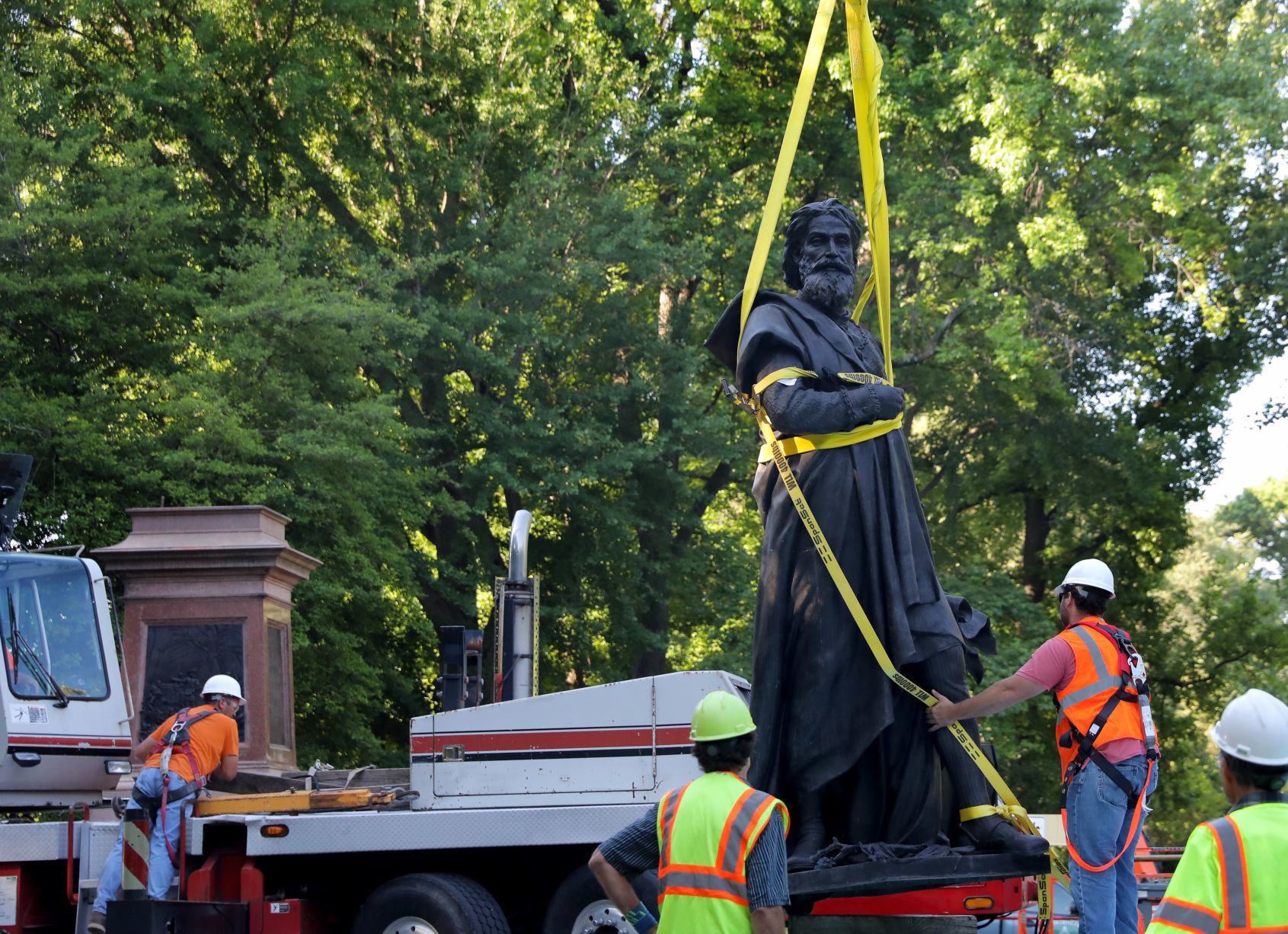 Christopher Columbus statue removed from Tower Grove Park